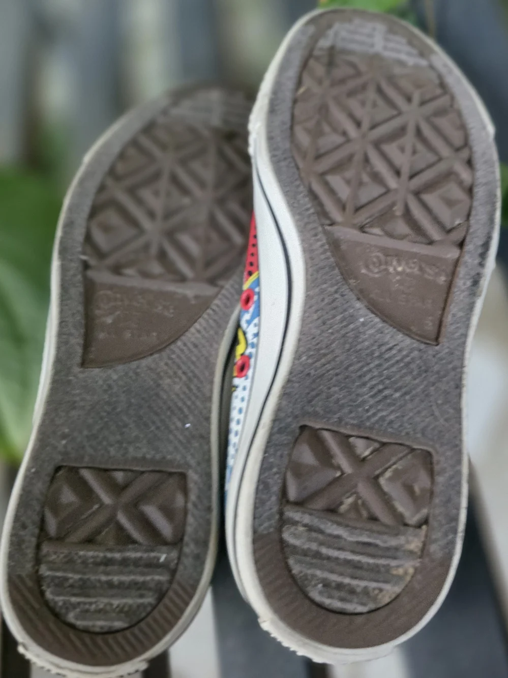 Converse Women/Men Wonder Woman Graphic Sneakers in Red, Blue & White